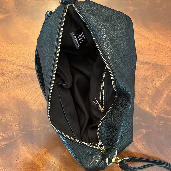 BCBG Paris Purse - Picture 6 of 7